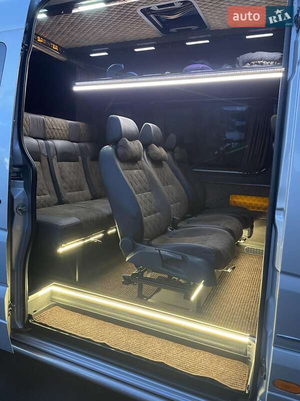 Мікроавтобус Mercedes-Benz Sprinter 2017 в Рожнятові