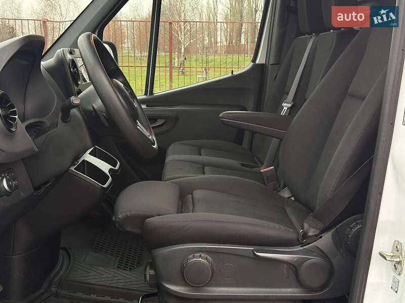 Вантажний фургон Mercedes-Benz Sprinter 2018 в Луцьку