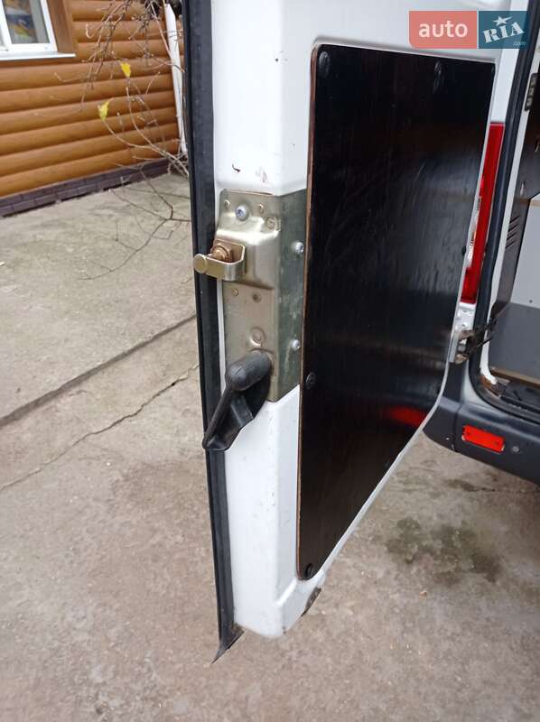Вантажний фургон Mercedes-Benz Sprinter 2006 в Долинській