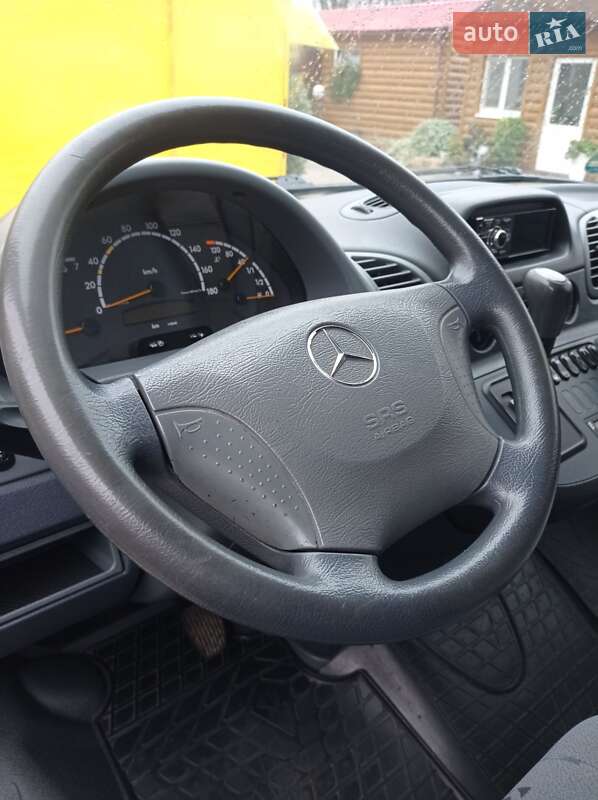 Вантажний фургон Mercedes-Benz Sprinter 2006 в Долинській