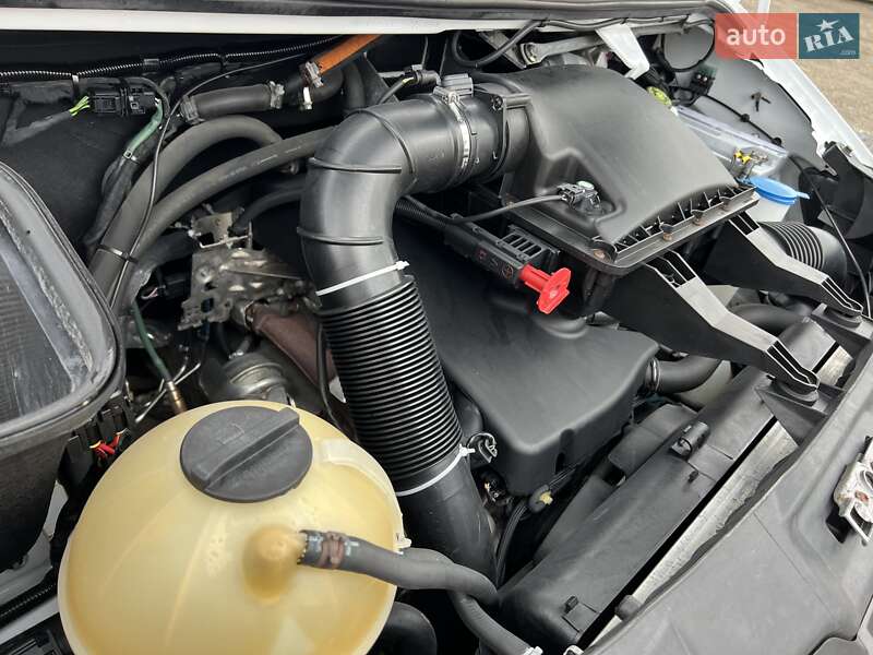 Туристичний / Міжміський автобус Mercedes-Benz Sprinter 2013 в Хотині фото 17 Туристичний / Міжміський автобус Mercedes-Benz Sprinter 2013 в Хотині