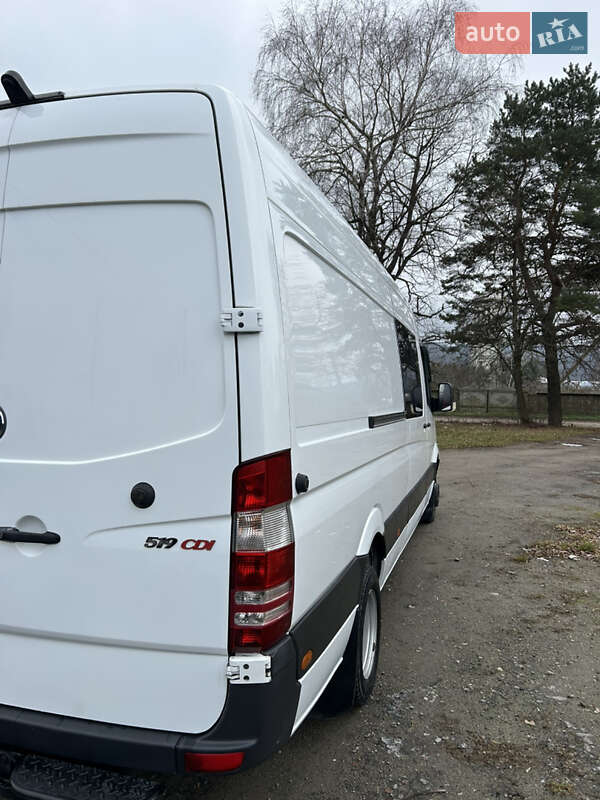 Вантажний фургон Mercedes-Benz Sprinter 2011 в Мельниці-Подільській