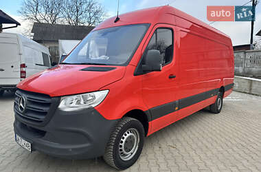 Грузовой фургон Mercedes-Benz Sprinter 2021 в Черновцах