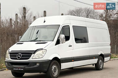 Вантажопасажирський фургон Mercedes-Benz Sprinter 2010 в Миколаєві
