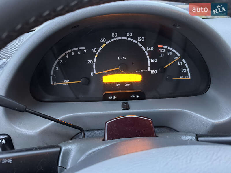 Вантажний фургон Mercedes-Benz Sprinter 2006 в Рівному фото 9 Вантажний фургон Mercedes-Benz Sprinter 2006 в Рівному