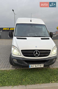 Микроавтобус грузовой (до 3,5т) Mercedes-Benz Sprinter 2013 в Ужгороде