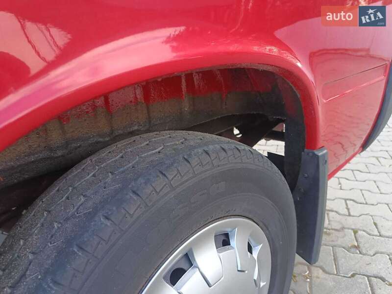 Вантажопасажирський фургон Mercedes-Benz Sprinter 2000 в Снятині