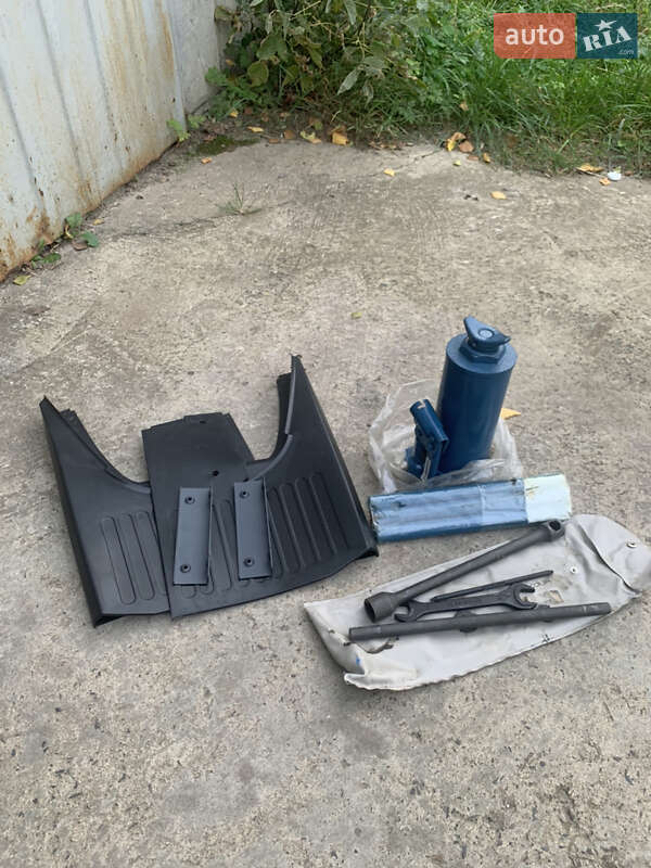 Шасси Mercedes-Benz Sprinter 2006 в Луцке