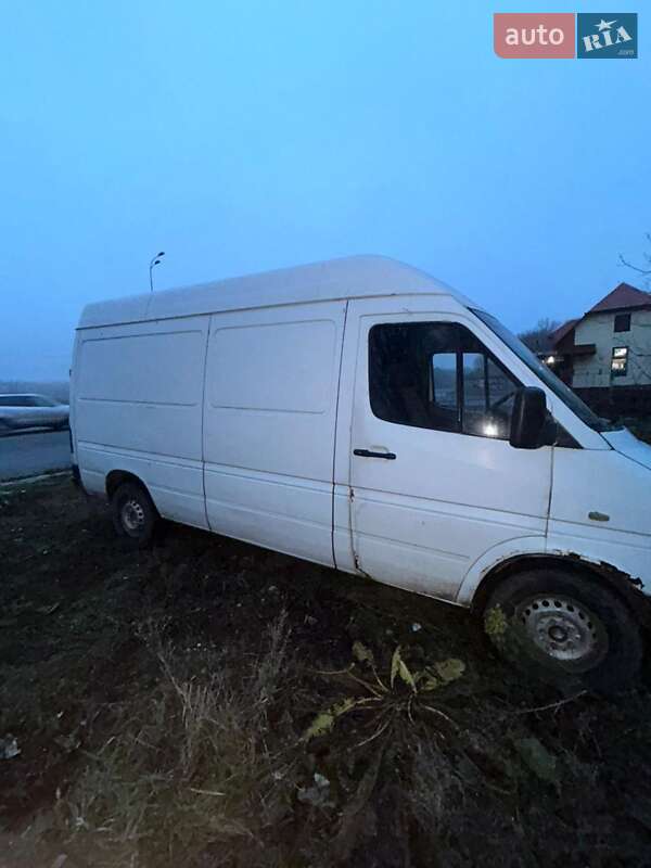 Грузовой фургон Mercedes-Benz Sprinter 1998 в Виннице