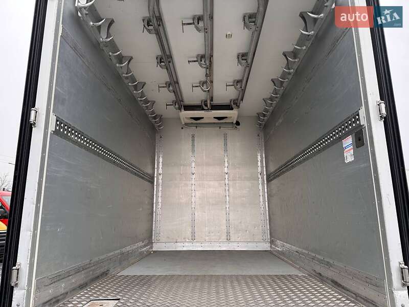 Вантажний фургон Mercedes-Benz Sprinter 2018 в Рівному