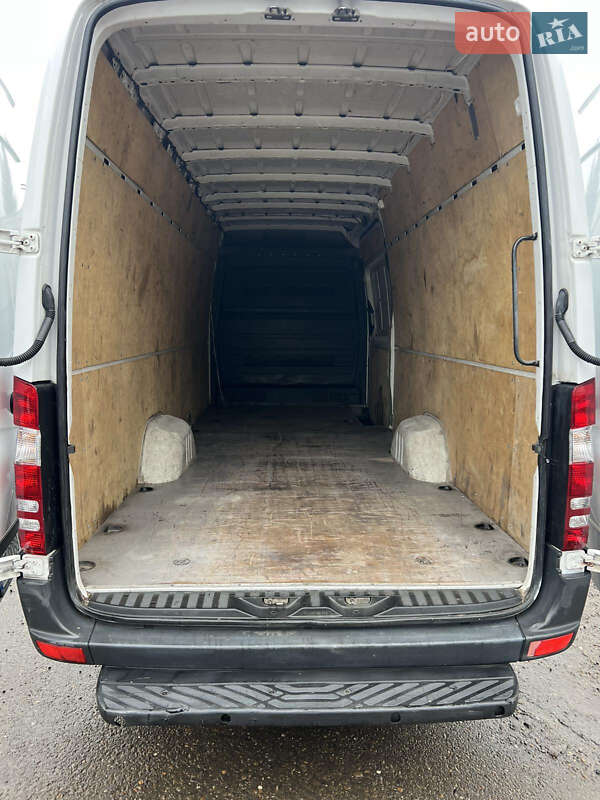 Вантажний фургон Mercedes-Benz Sprinter 2006 в Чернівцях