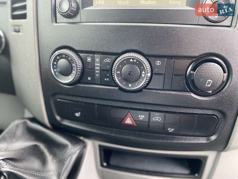 Вантажний фургон Mercedes-Benz Sprinter 2018 в Мукачевому