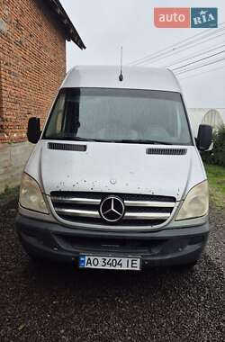 Вантажний фургон Mercedes-Benz Sprinter 2006 в Іршаві