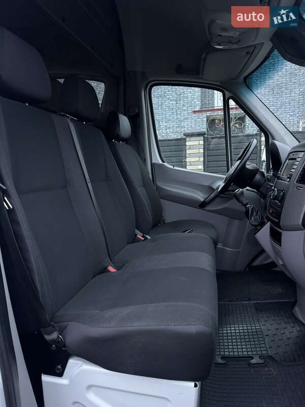 Вантажний фургон Mercedes-Benz Sprinter 2016 в Ковелі фото 14 Вантажний фургон Mercedes-Benz Sprinter 2016 в Ковелі