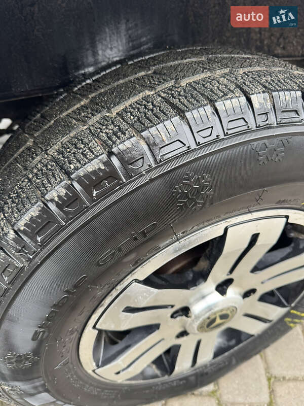 Минивэн Mercedes-Benz Sprinter 2001 в Чорткове