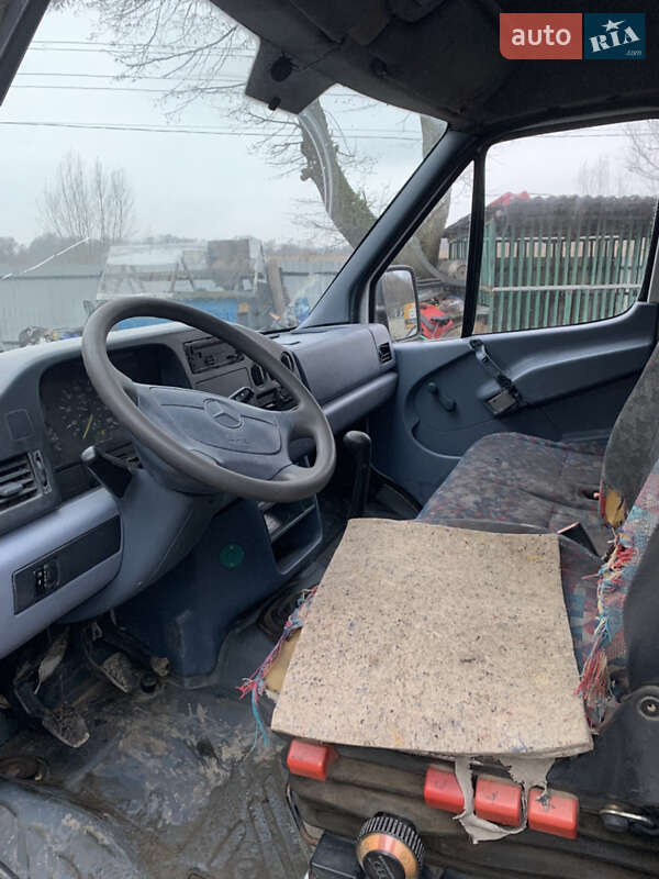 Грузовой фургон Mercedes-Benz Sprinter 1997 в Жидачове фото 13 Грузовой фургон Mercedes-Benz Sprinter 1997 в Жидачове