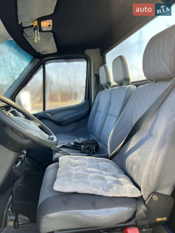 Евакуатор Mercedes-Benz Sprinter 2001 в Старому Самборі фото 24 Евакуатор Mercedes-Benz Sprinter 2001 в Старому Самборі