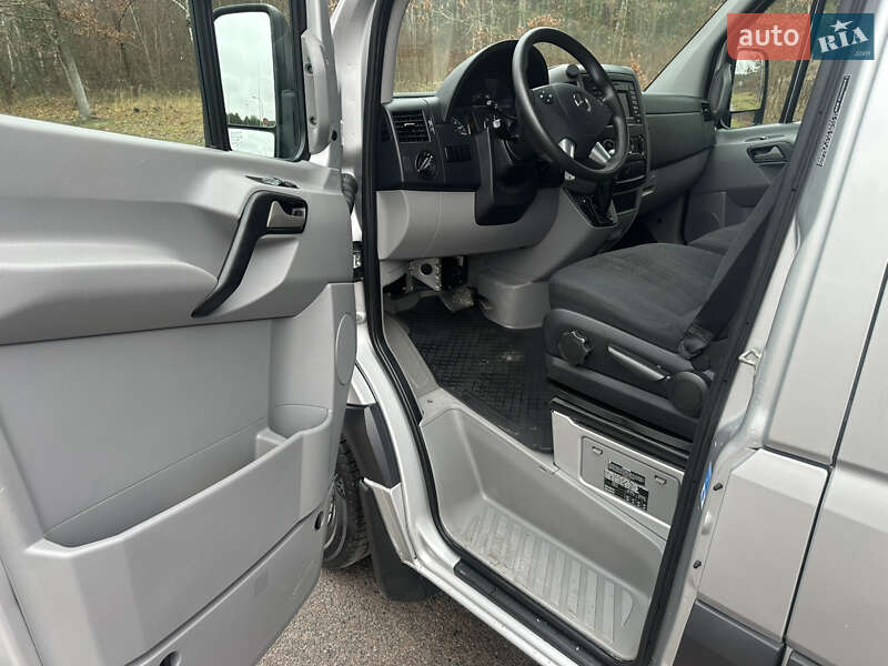 Вантажний фургон Mercedes-Benz Sprinter 2016 в Ковелі фото 17 Вантажний фургон Mercedes-Benz Sprinter 2016 в Ковелі