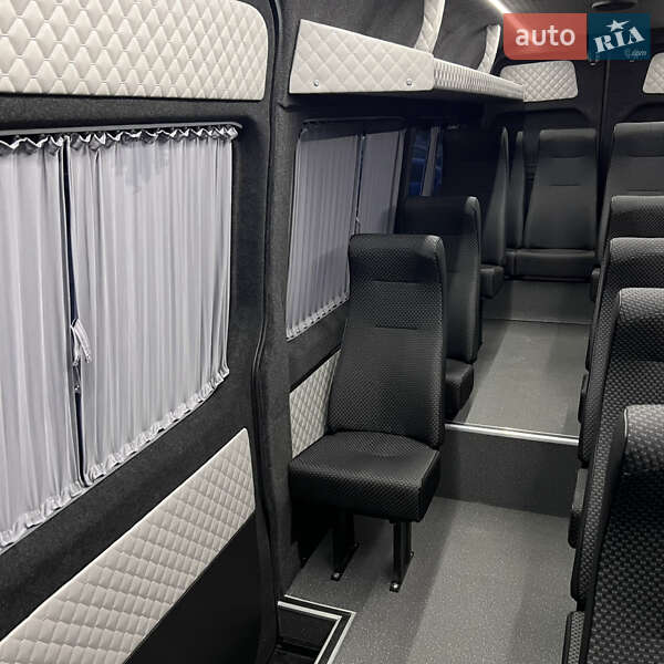 Туристичний / Міжміський автобус Mercedes-Benz Sprinter 2016 в Мукачевому фото 32 Туристичний / Міжміський автобус Mercedes-Benz Sprinter 2016 в Мукачевому