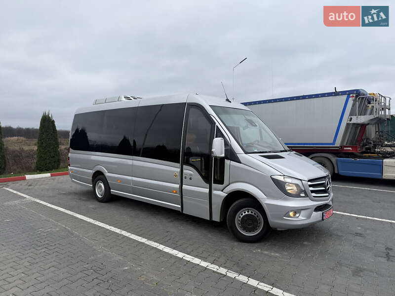 Туристичний / Міжміський автобус Mercedes-Benz Sprinter 2018 в Чернівцях