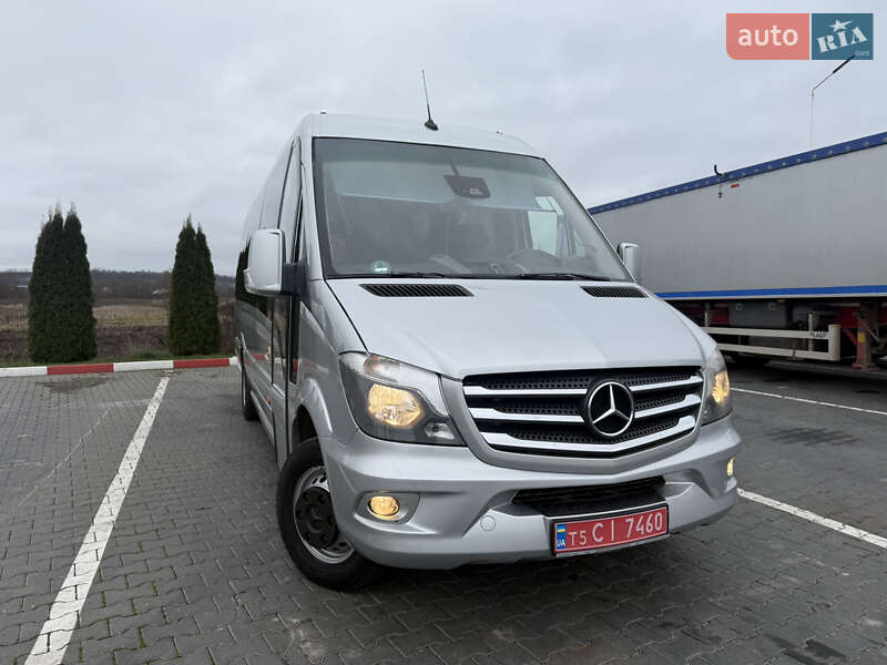 Туристичний / Міжміський автобус Mercedes-Benz Sprinter 2018 в Чернівцях