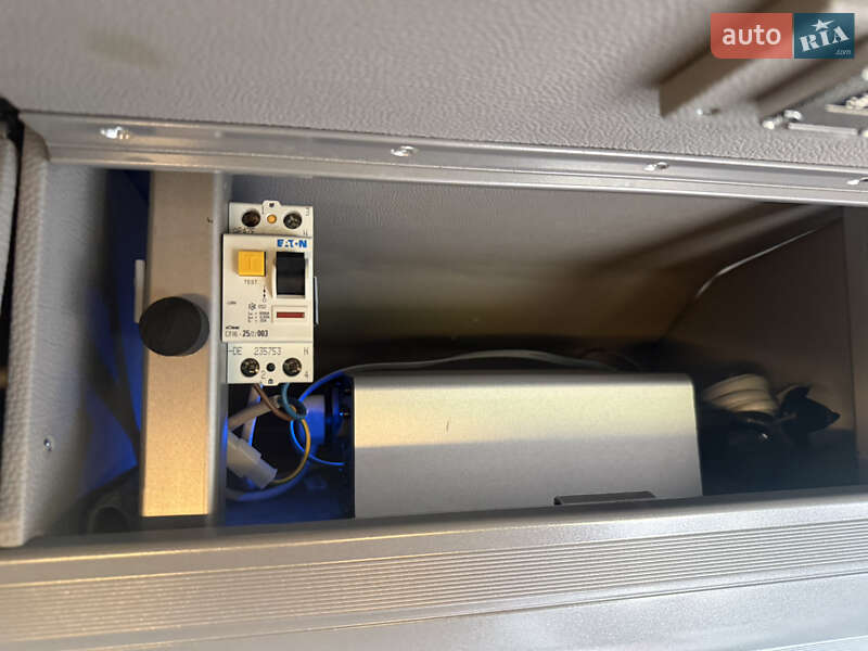 Туристичний / Міжміський автобус Mercedes-Benz Sprinter 2018 в Чернівцях