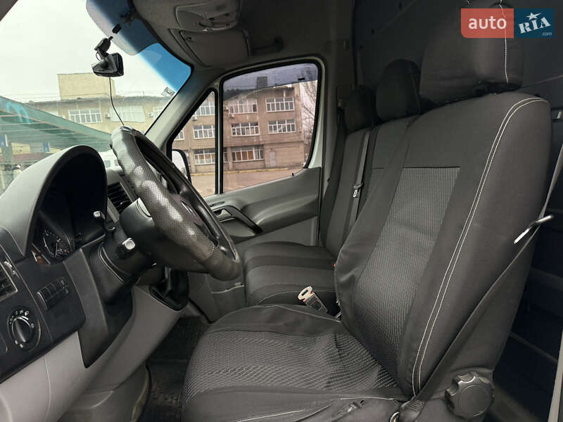 Грузовой фургон Mercedes-Benz Sprinter 2012 в Николаеве фото 8 Грузовой фургон Mercedes-Benz Sprinter 2012 в Николаеве