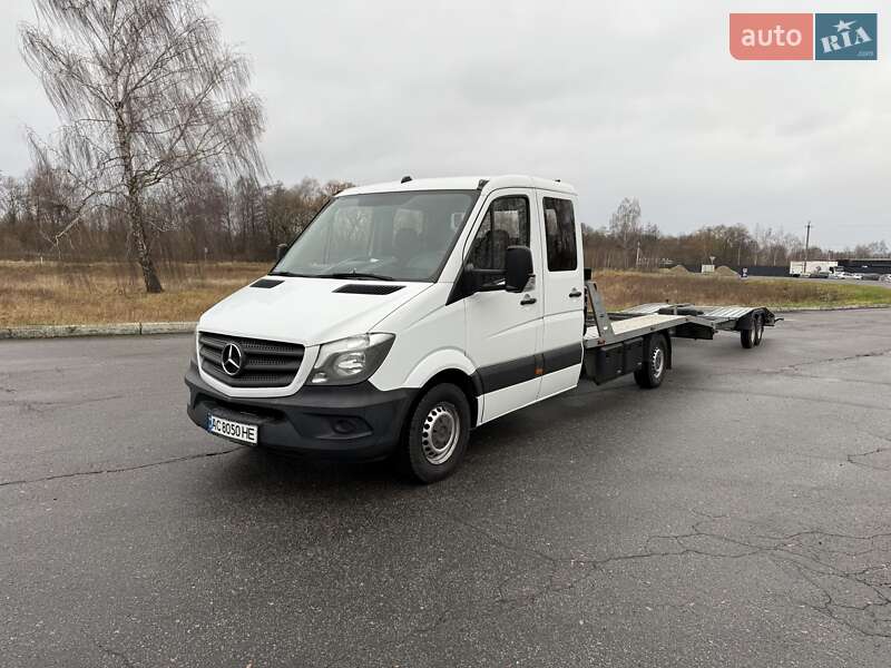 Mercedes-Benz Sprinter 2013