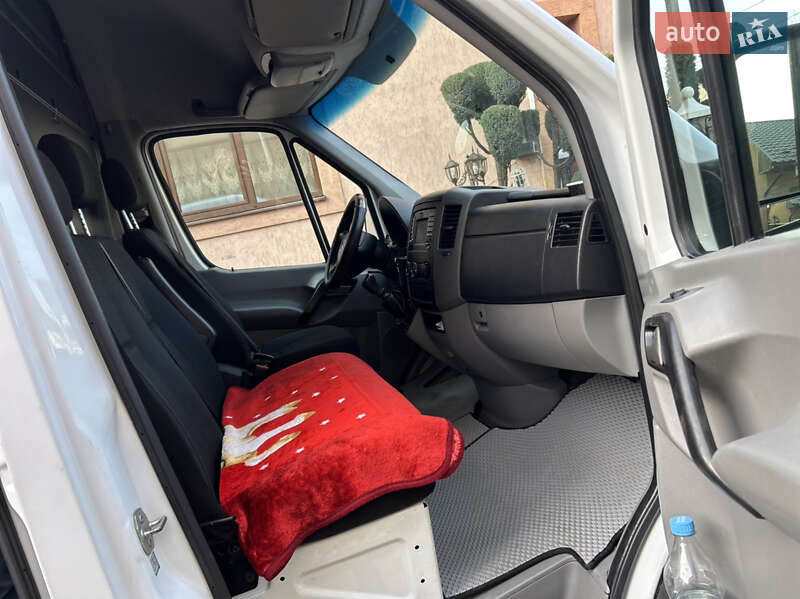 Грузовой фургон Mercedes-Benz Sprinter 2018 в Тячеве фото 88 Грузовой фургон Mercedes-Benz Sprinter 2018 в Тячеве