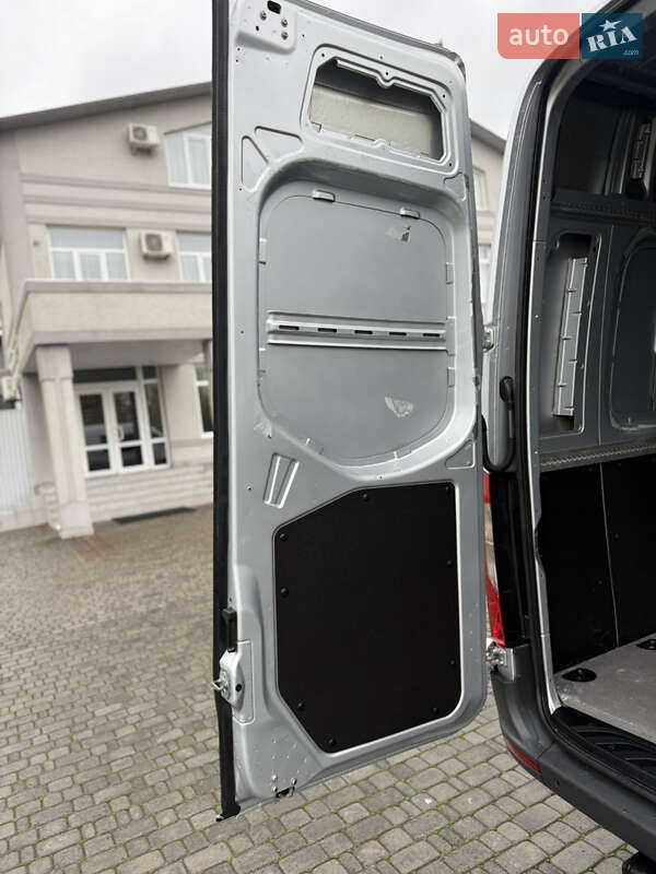 Грузопассажирский фургон Mercedes-Benz Sprinter 2019 в Черновцах