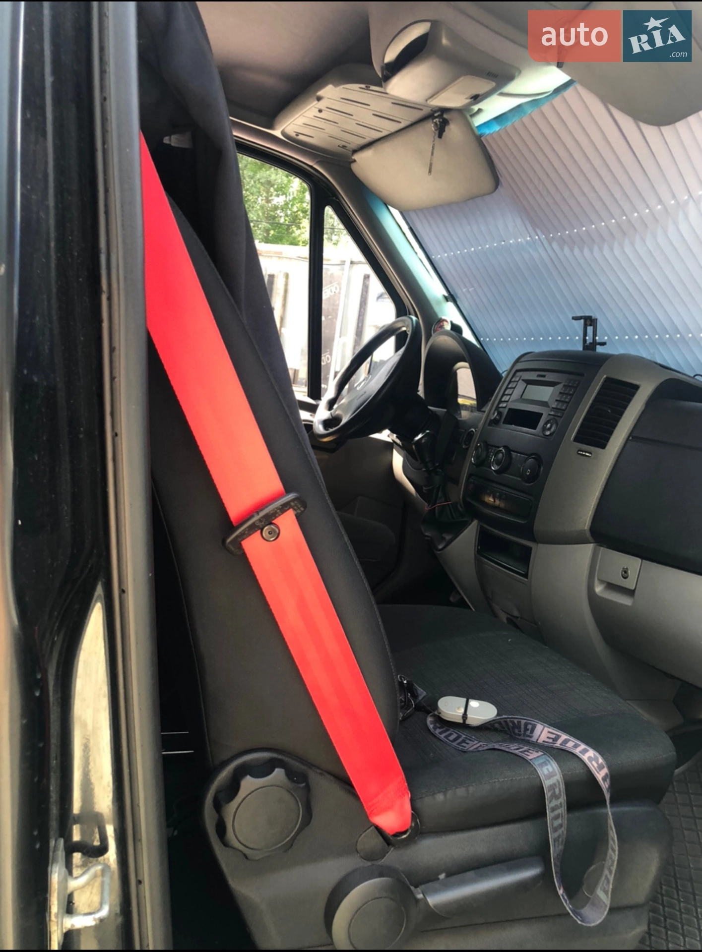 2014 Mercedes-Benz Sprinter - мініатюра 3