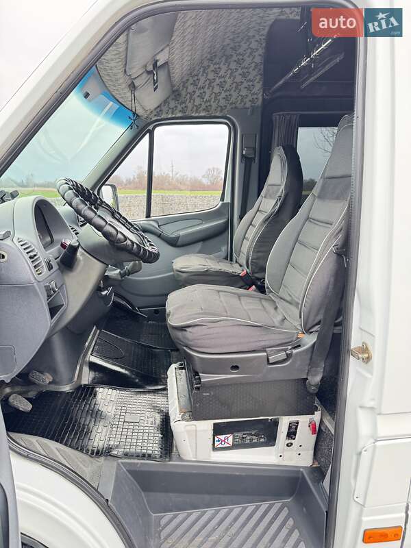 Универсал Mercedes-Benz Sprinter 2002 в Мукачево фото 17 Универсал Mercedes-Benz Sprinter 2002 в Мукачево