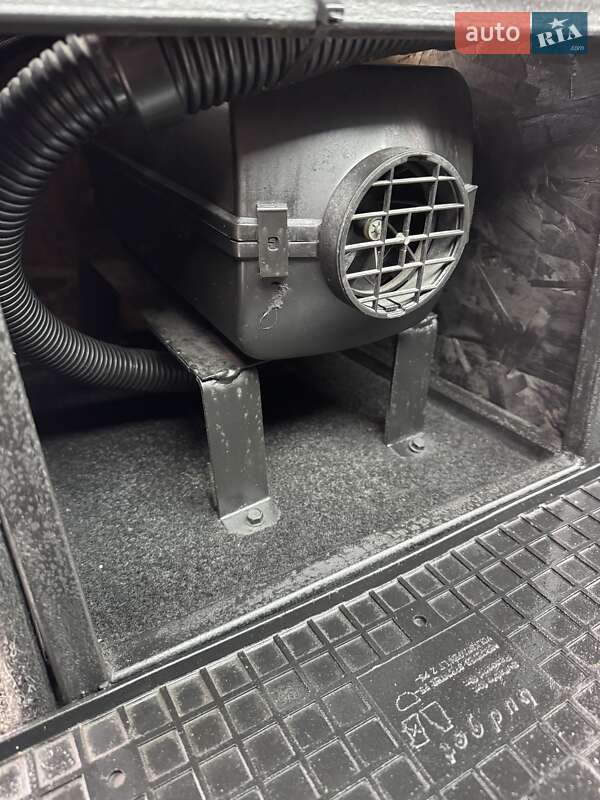 Универсал Mercedes-Benz Sprinter 2002 в Мукачево фото 32 Универсал Mercedes-Benz Sprinter 2002 в Мукачево