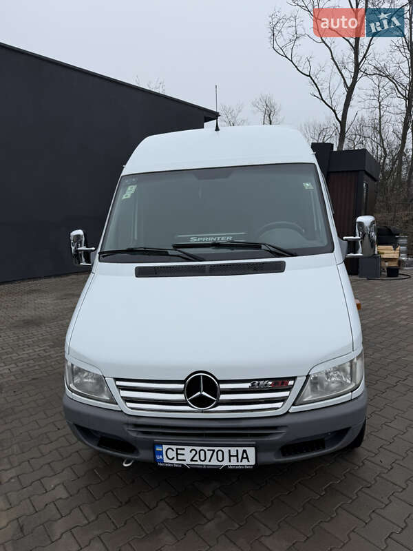 Универсал Mercedes-Benz Sprinter 2003 в Черновцах