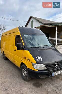 Вантажний фургон Mercedes-Benz Sprinter 2003 в Петриківці