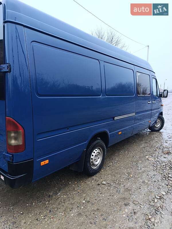 Микроавтобус Mercedes-Benz Sprinter 2002 в Старом Самборе фото 2 Микроавтобус Mercedes-Benz Sprinter 2002 в Старом Самборе