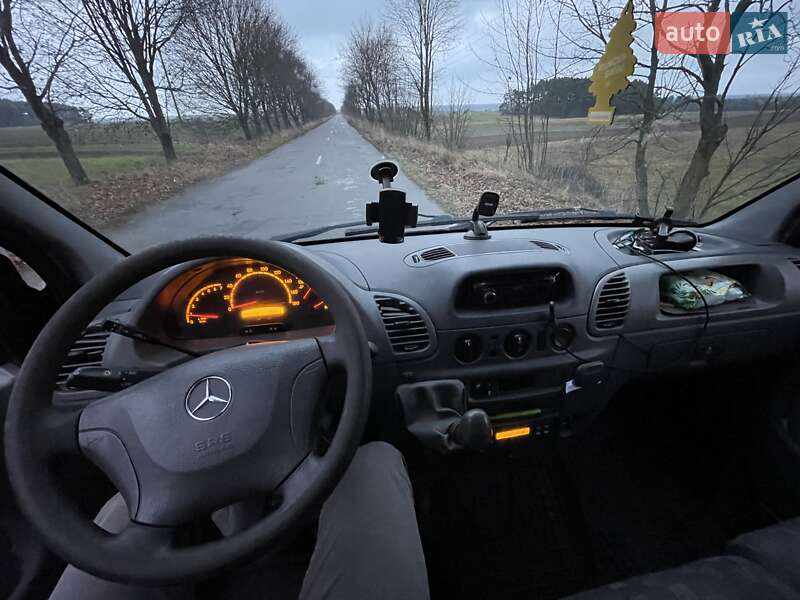 Микроавтобус Mercedes-Benz Sprinter 2004 в Костополе фото 11 Микроавтобус Mercedes-Benz Sprinter 2004 в Костополе