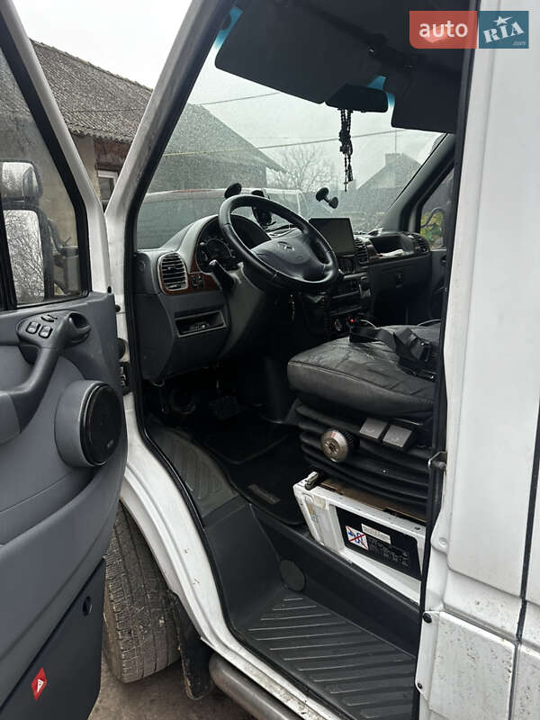Мікроавтобус Mercedes-Benz Sprinter 2001 в Бучачі фото 14 Мікроавтобус Mercedes-Benz Sprinter 2001 в Бучачі