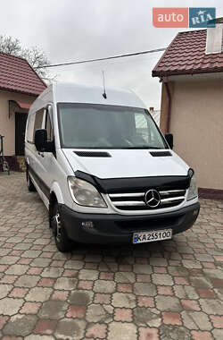 Вантажний фургон Mercedes-Benz Sprinter 2011 в Борщеві