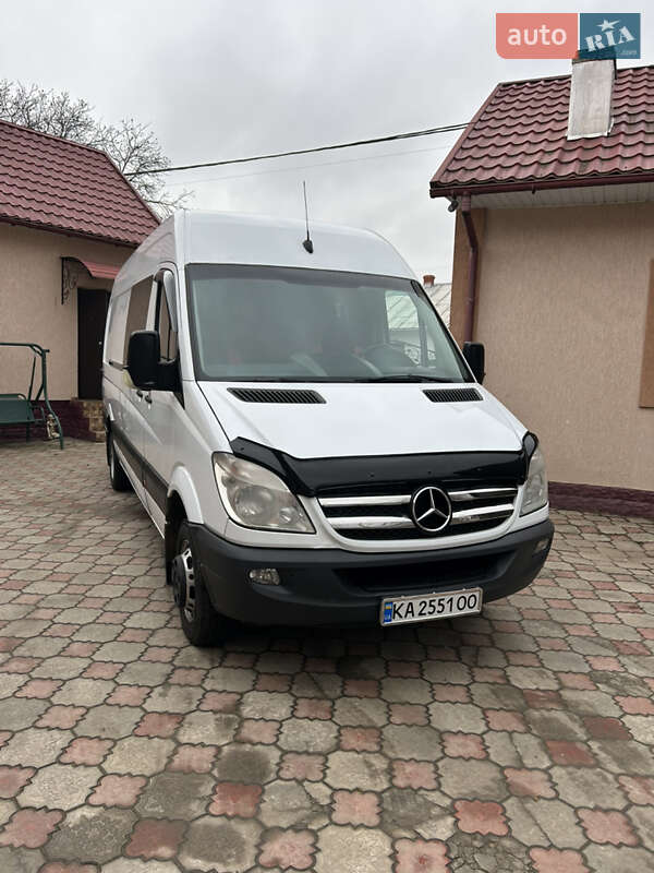 Грузовой фургон Mercedes-Benz Sprinter 2011 в Борщеве фото Грузовой фургон Mercedes-Benz Sprinter 2011 в Борщеве