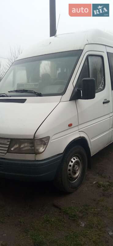 Пригородный автобус Mercedes-Benz Sprinter 1999 в Белой Церкви фото 6 Пригородный автобус Mercedes-Benz Sprinter 1999 в Белой Церкви