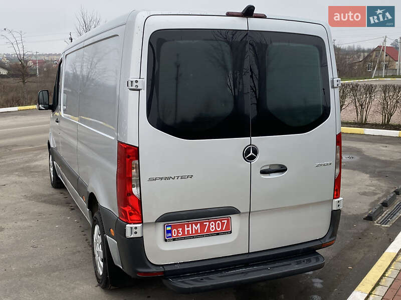 Вантажний фургон Mercedes-Benz Sprinter 2020 в Ірпені