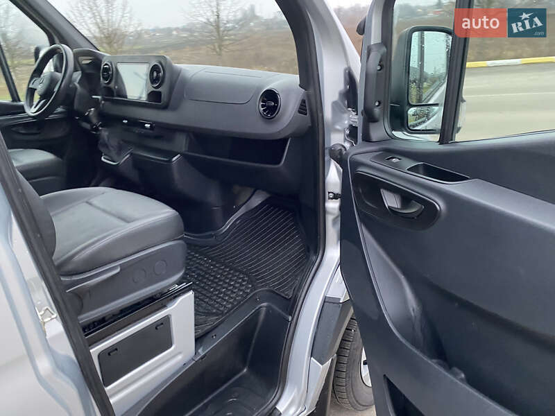 Вантажний фургон Mercedes-Benz Sprinter 2020 в Ірпені