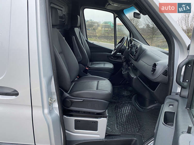Вантажний фургон Mercedes-Benz Sprinter 2020 в Ірпені