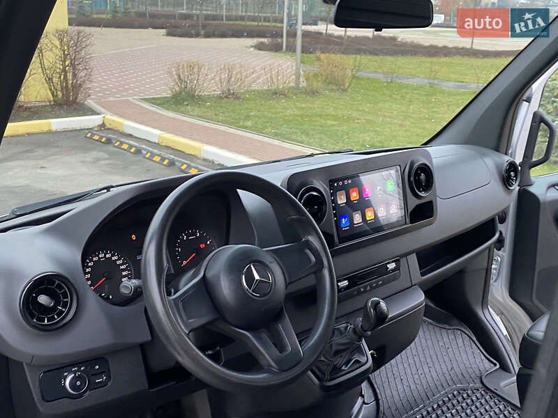Вантажний фургон Mercedes-Benz Sprinter 2020 в Ірпені