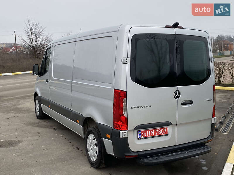 Вантажний фургон Mercedes-Benz Sprinter 2020 в Ірпені