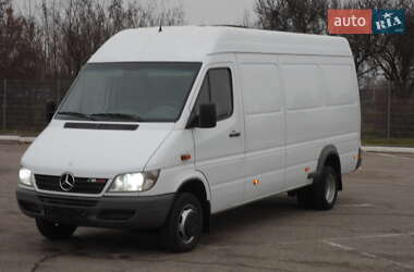Вантажний фургон Mercedes-Benz Sprinter 2006 в Дніпрі