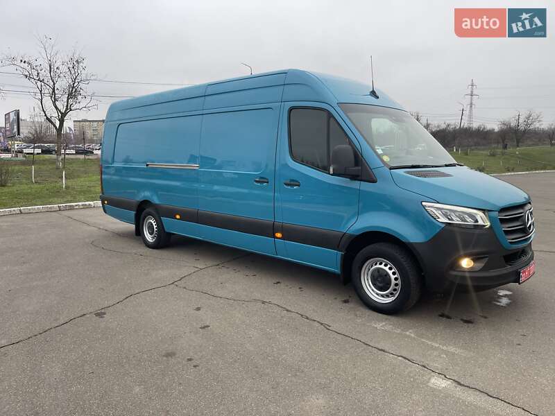Mercedes-Benz Sprinter 2021