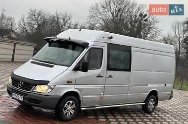 Вантажопасажирський фургон Mercedes-Benz Sprinter 2005 в Чернівцях
