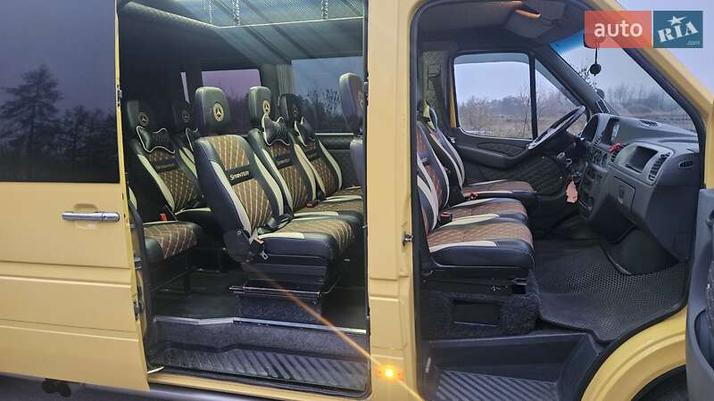 Мінівен Mercedes-Benz Sprinter 2003 в Іршаві